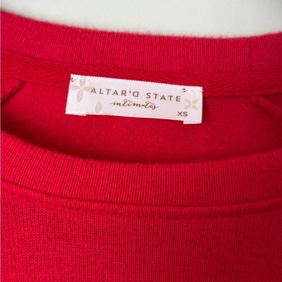 Altar’d State “It’s A Beaut Clark” Christmas Sweatshirt XS Red Graphic NWT - Picture 3 of 6